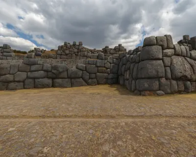 Sacsayhuamán fortaleza